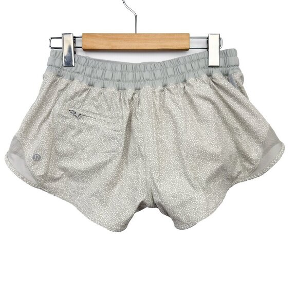 LULULEMON Hotty Hot Short (Short 2’’) Running
Freckle Flower White Seal Grey 8 - Picture 7 of 9